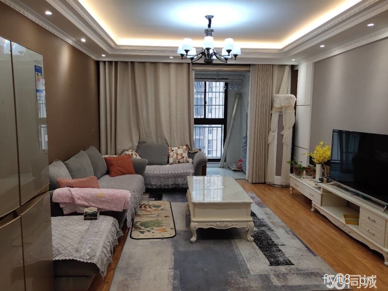 诚心出售,家电家具全送,看房方便